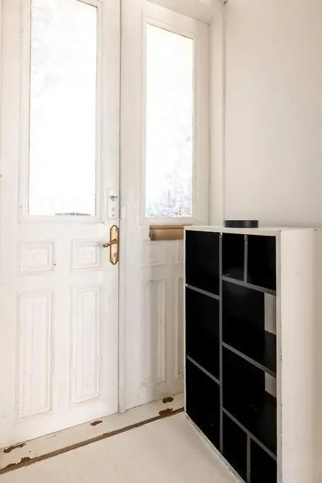 2Ndhomes Stylish Studio In Helsinki Design District Apartment